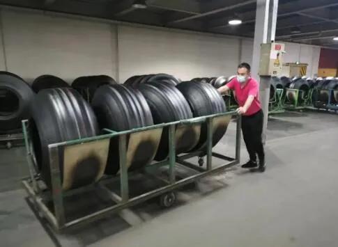 停產(chǎn) 降價(jià) 虧損 輪胎企業(yè)怎么熬過來的